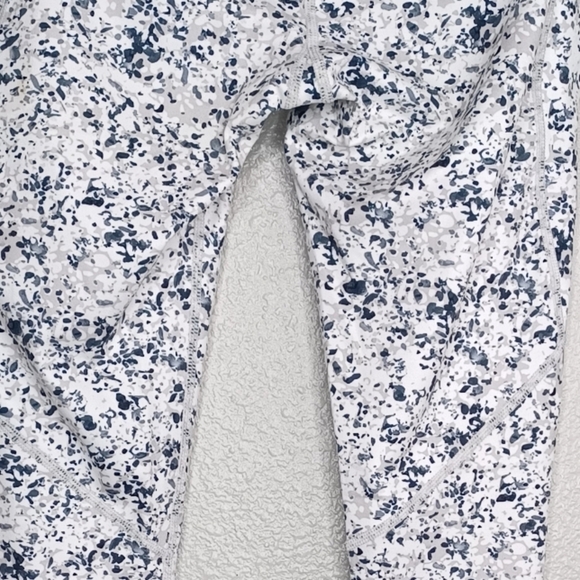 Athleta Abstract Printed Ankle Length Leggings - Picture 6 of 11